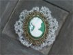 cameo 28x21 with frame 1 green - 1 - Thumbnail