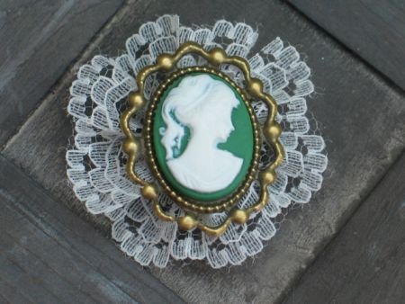 cameo 28x21 with frame 2 green - 1