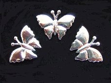 Klein glanzend vlindertje ~ 2 cm ~ Zilver
