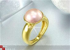 Goldplated Ring  met fraaie pink parel no 255