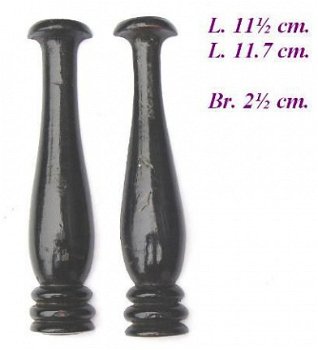 === 2 Klokkast ornamentjes = oud === 11726 - 1