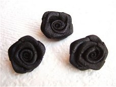 Groot satijnen roosje ~ 15 mm ~ Zwart