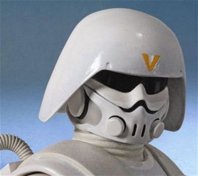 McQuarrie Snowtrooper SDCC 2011 Mini Bust - 2