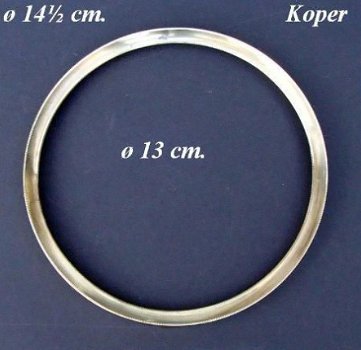 === Wijzerplaat ring = koper = oud === 12060 - 1