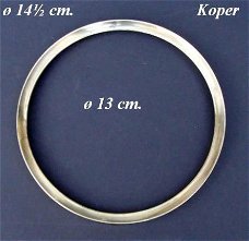 === Wijzerplaat ring = koper = oud === 12060