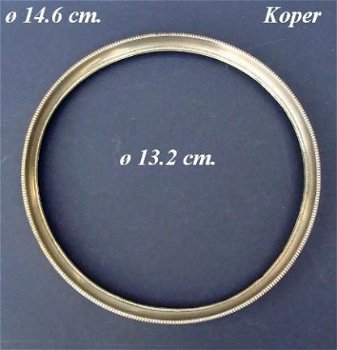 === Wijzerplaat ring = koper = oud === 12056 - 1