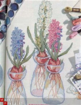 borduurpatroon 037 hyacinten in kruissteek. - 1
