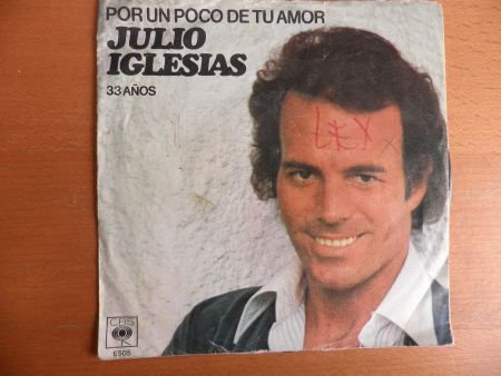 Julio Iglesias Por un Poco de tu Amor - 1