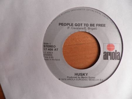 Husky People got to be free - 1