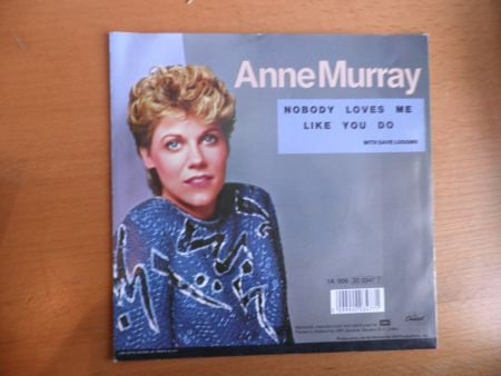 Anne Murray Nobody loves me like you do - 1