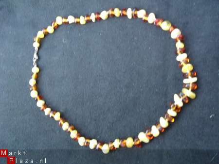 **ZOMERAKTIE !! **Amber geknoopt collier #N7 - 1