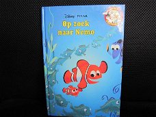 2 Boeken van"Disney Boekenclub"