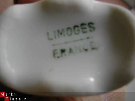 limoges wit porseleinen gietertje 5 cm hoog - 1