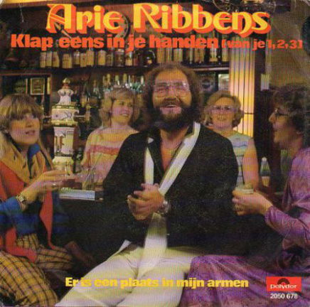 Arie Ribbens : Klap eens in je handen (van je 1,2,3) (1981) - nr. 1