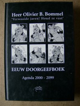 bommel eeuw doorgeefboek - 1