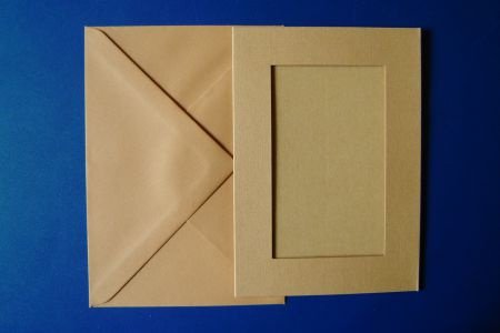 nr.134 Kaart karton met envelop bruin/cognac vierkant pass.t - 1