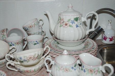 servies van Engels Wood & Sons Springfields Jenny Rhodes - 6