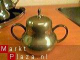 Brocante, Antique Pewter Tea & Koffie Servies, Zilvertin... is 580 keer gelezen. - 6