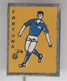 Fortuna '54 blik voetbal speldje ( Y_020 )