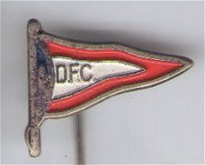 D.F.C. voetbal speldje ( Y_120 )