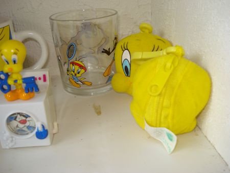 Tweety pluche en plastic figuurtjes , beker en glas, portem - 1