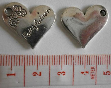 Love : Bedel hart faithfulness 21 x 18 mm. - 1