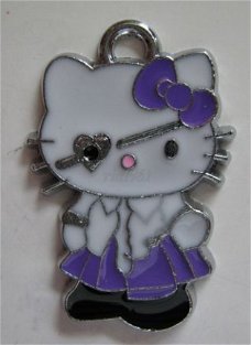 bedeltje/charm emaille:kitty piraat paars -27x18 mm (nog 6 )