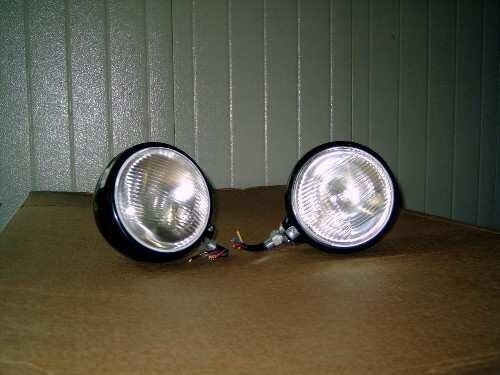 Koplampenset met 12 volt 40/45 watt gloeilampen. - nr. 1