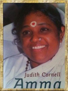 Amma, Judith Cornell,