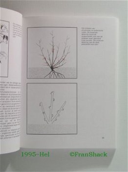 [1995~zj] Het complete snoeiboek, Grounds, Helmond - 4