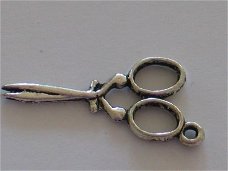 silver metal scissor 30 mm
