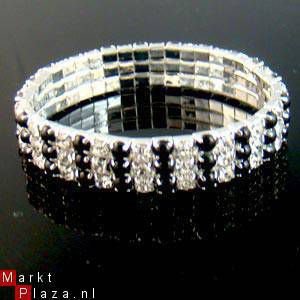 ZWART MET CRYSTAL ARMBAND - 1