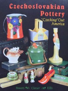 Boek : Czechoslovakian Pottery