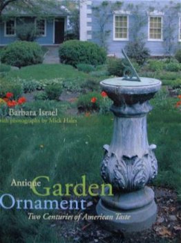 Boek : Antique Garden Ornament - 1