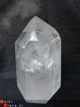 Maxi Kristalpunt Bergkristal bijna 2 Kilo Brazilie Puntgaaf - 1
