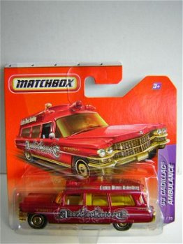 DSCN17682 Matchbox SF no. 41 Cadillac Ambulance CBR - 1