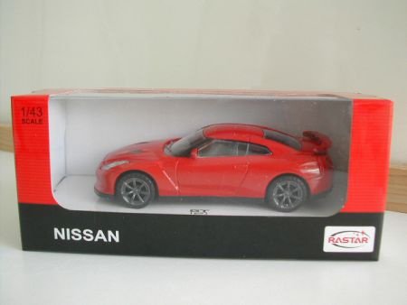 DSCN15755 Rastar Nissan GT-R rood - 1