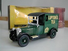 DSCN6398 1927 Talbot Van Lipton's Tea with crest, dark green
