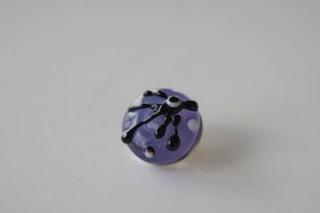 Button bead chunk nummer 25 lila met zwart handgemaakt. - 1