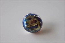 Button bead chunk nummer 26 zilverglas handgemaakt.