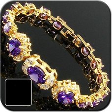 MOOIE (GOLD PLATED) AMETHYST ARMBAND