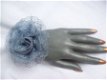 armband witte parels en zwarte bloem corsage kant organza - 1 - Thumbnail