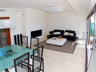 Moderne luxe villa te koop, Marbella, Costa del Sol - 1