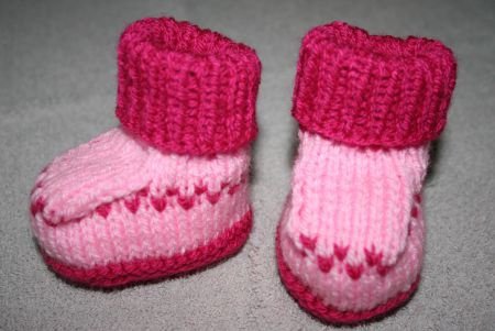 Handgebreide babyslofjes - roze hartjes - 0