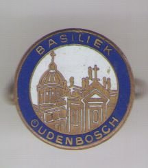 Basiliek Oudenbosch emaille broche ( D_154 )