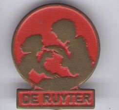 de Ruyter rood blik speldje ( J_054 ) - 1