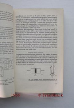 [1969] Radio- en Televisieboek, Spectrum (#2) - 3