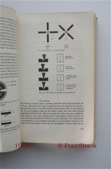 [1969] Radio- en Televisieboek, Spectrum (#2) - 4