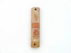 UK70590-MARBLE ROUND MEZUZAH POMEGRANATE 7CM