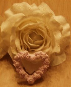 zeep zeepjes/zeep of geurteen hart rozen krans